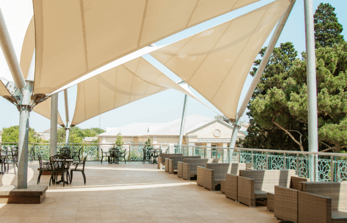 Tende per terrazzi di spazi aperti