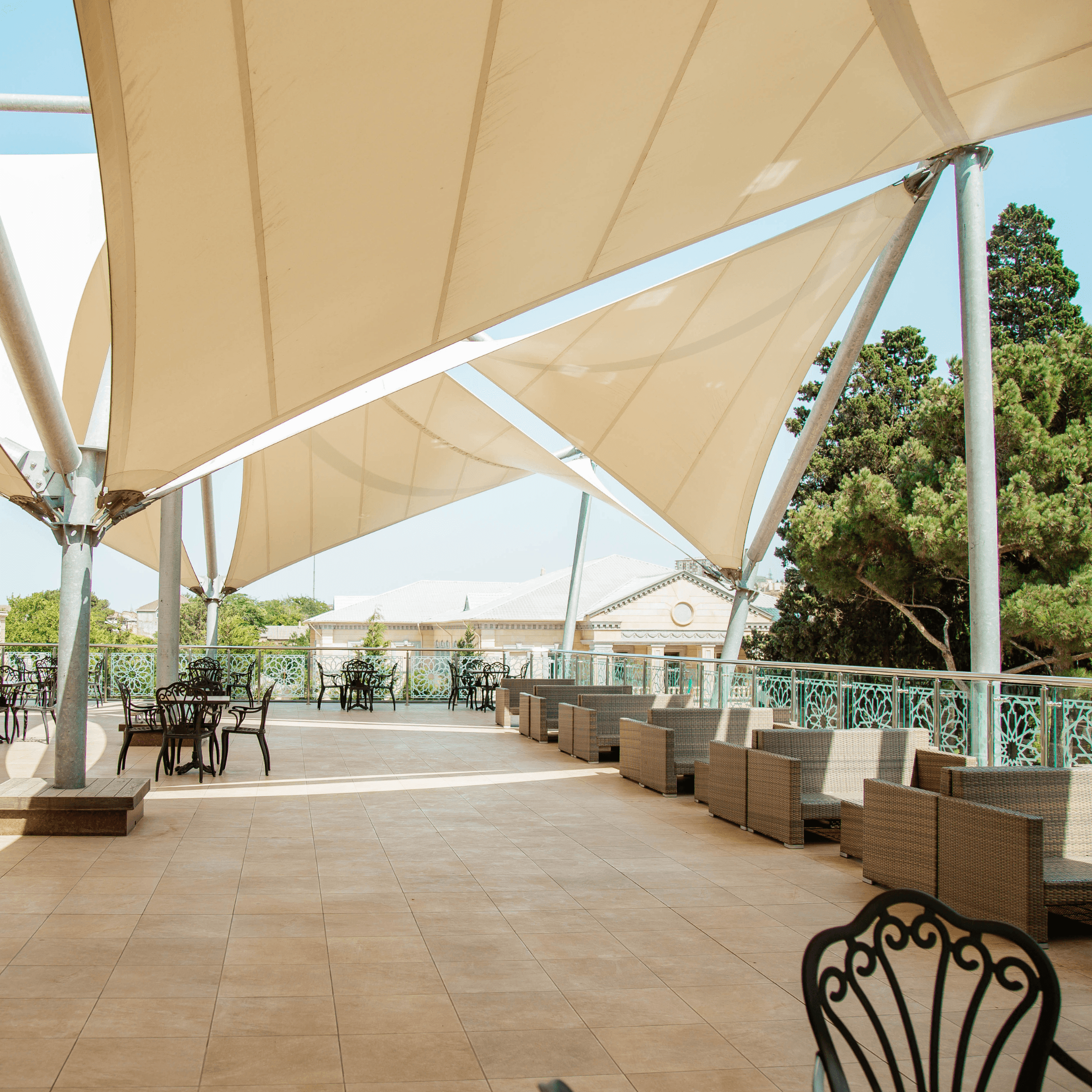Tende per terrazzi di spazi aperti